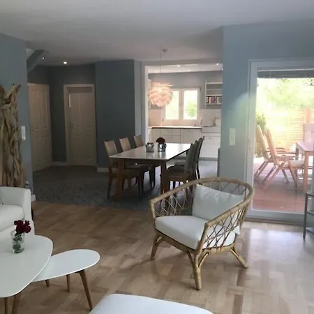 Daire Kleines Strandhotel 3*
